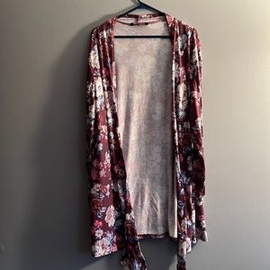 Involand 22W floral cardigan